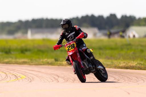 Stöd Max Hallström - Motorsport