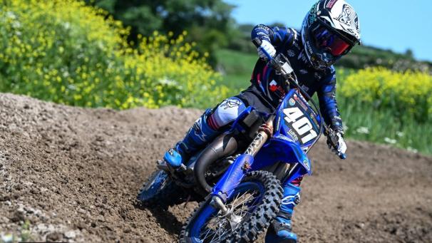 Help Fay Roijakkers naar de BluCru finale - Motorsporten